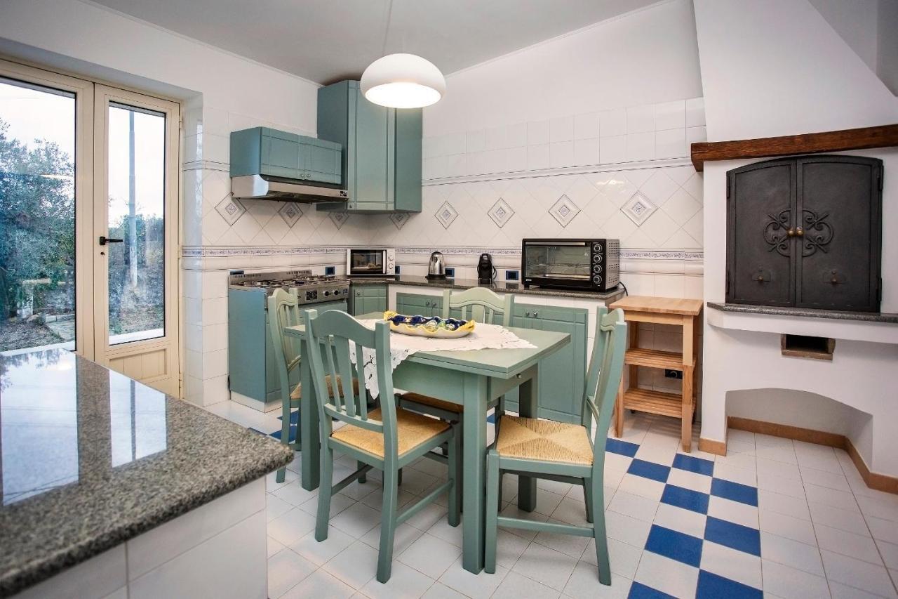 Villa Eva Crispiano エクステリア 写真
