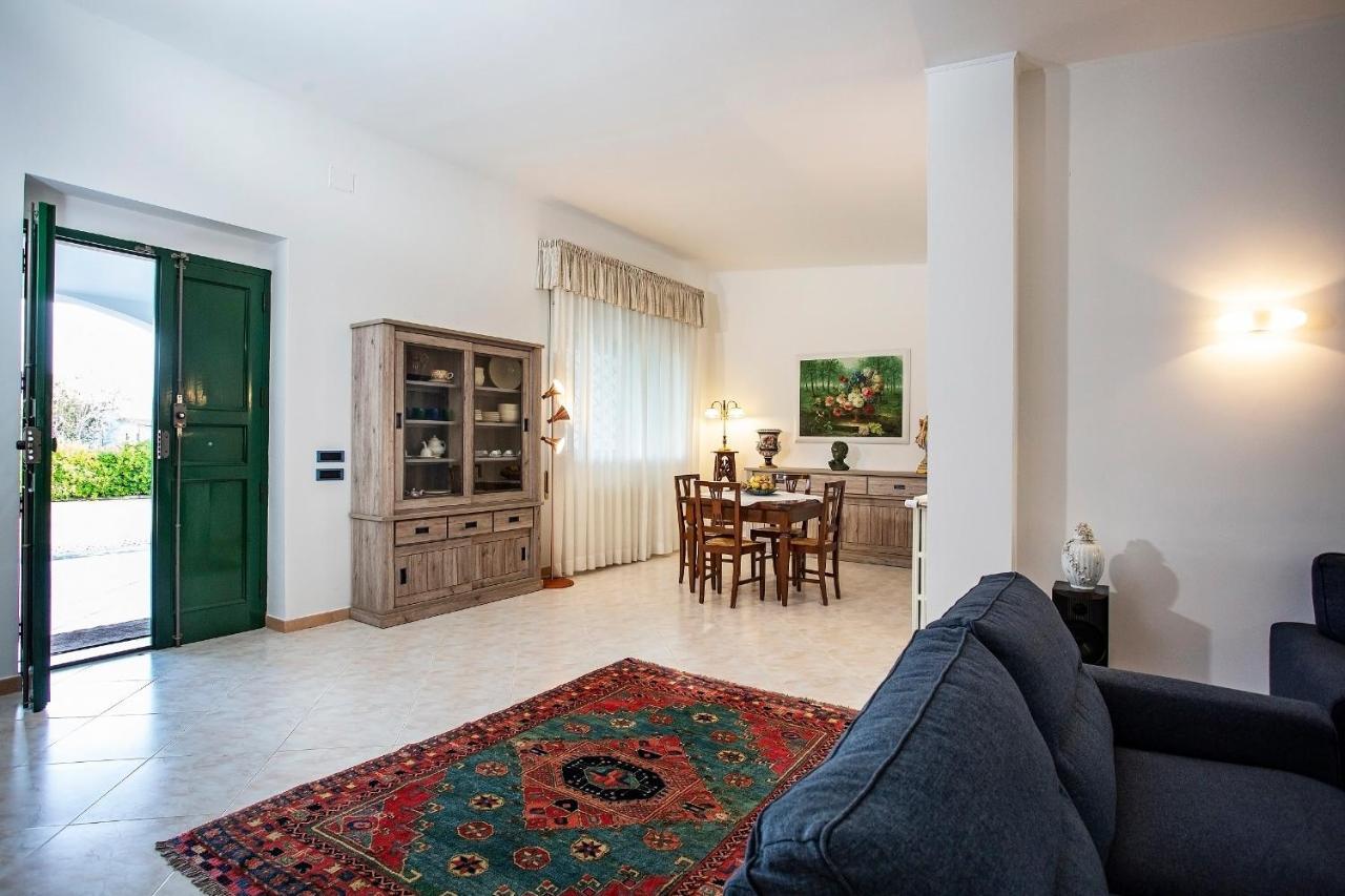 Villa Eva Crispiano エクステリア 写真